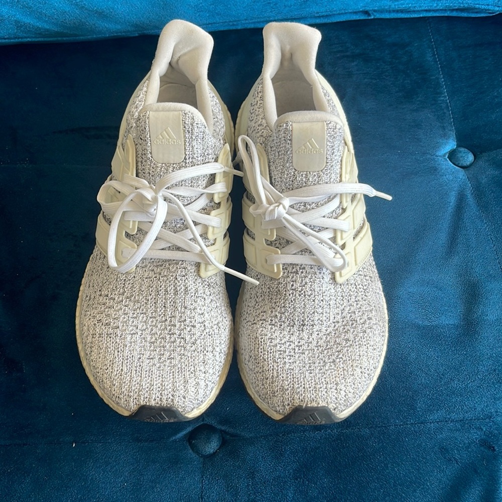 Adidas Ultraboost Sneakers Sz Men’s 9/Women’s 10.5